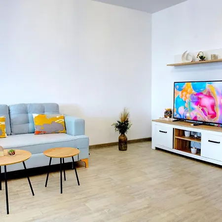 Apartment Miranna By Alz Navodari