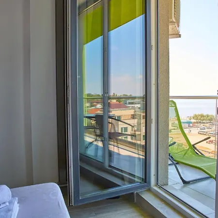 Miranna By Alz Apartment Navodari