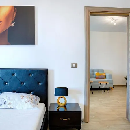 Miranna By Alz Apartment Navodari